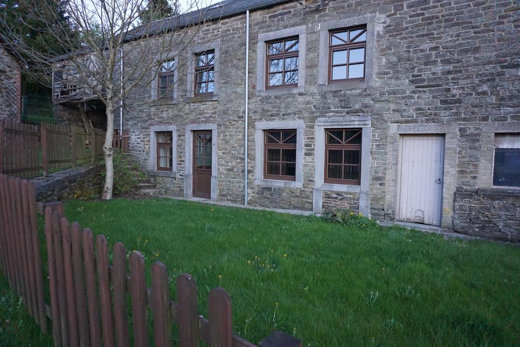 Maison Matan Houdremont Luaran gambar